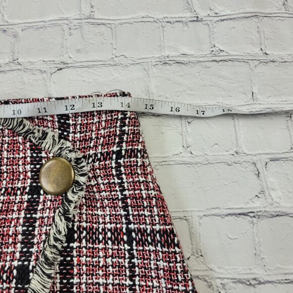NWT Chicwish white Red Tweed mini skirt size M - Picture 3 of 11